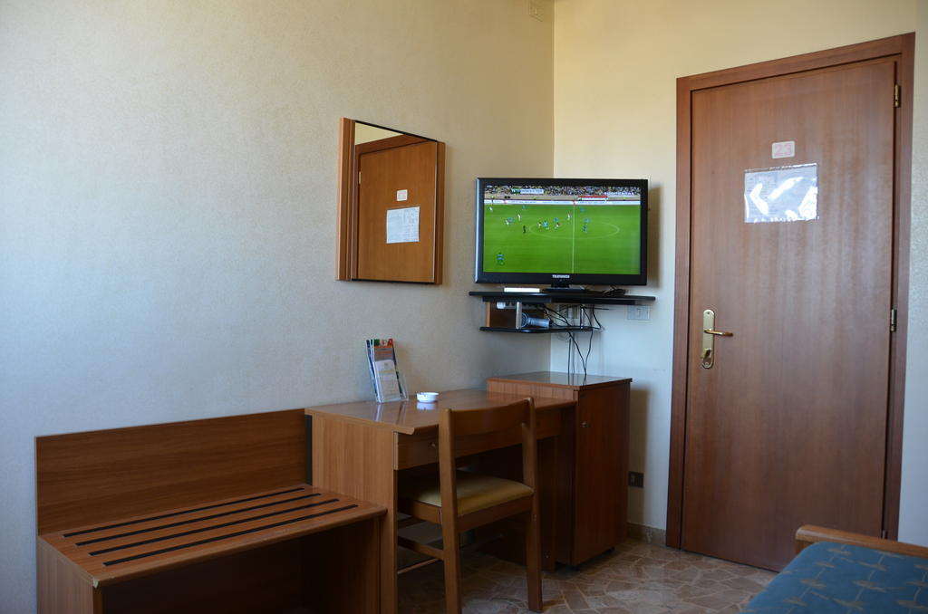 Hotel A-14 Модуньо Номер фото